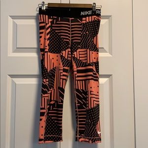 Nike Pro Dri-Fit Capri Leggings Pink/Black